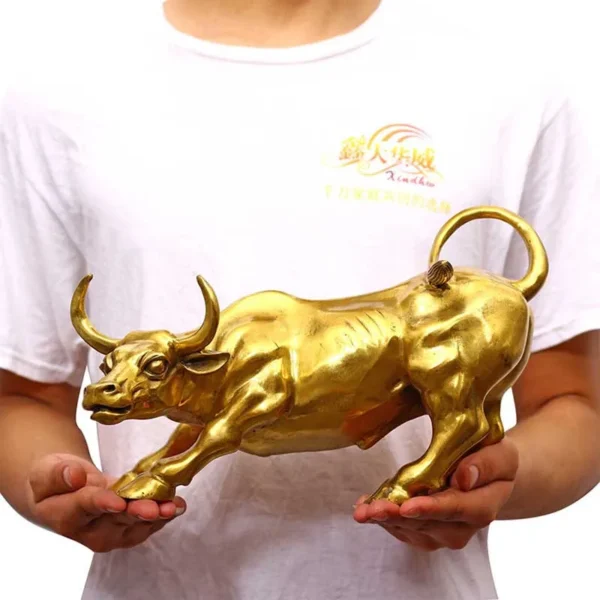 Wall Street Cattle Sculpture, Copper Cow Statue - Ideal Office Decoration, Mascot, and Business Gift showcasing Artistic Craftsmanship - Image 2
