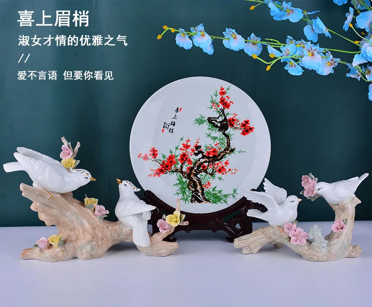 Ceramic Hummingbird Figurines Charming Home Decor and Gift Accessories Featuring Delicate Flower Birds