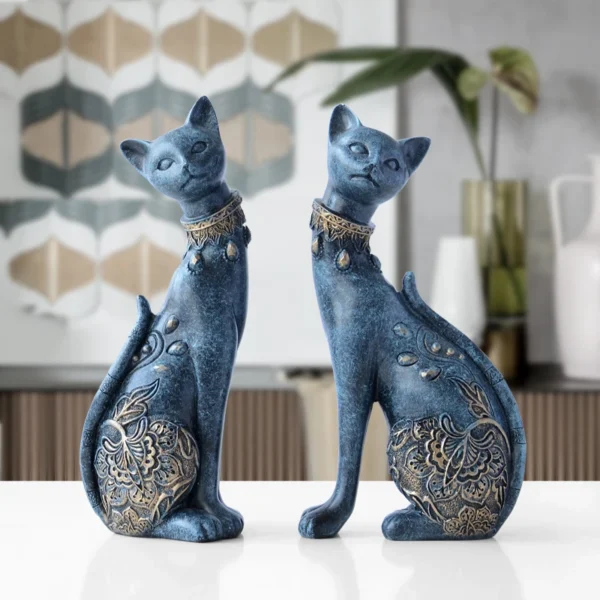 Charming Pair of Cat Ornaments European Creative Wedding Gift and Home Decor Sculpture Set - Image 2