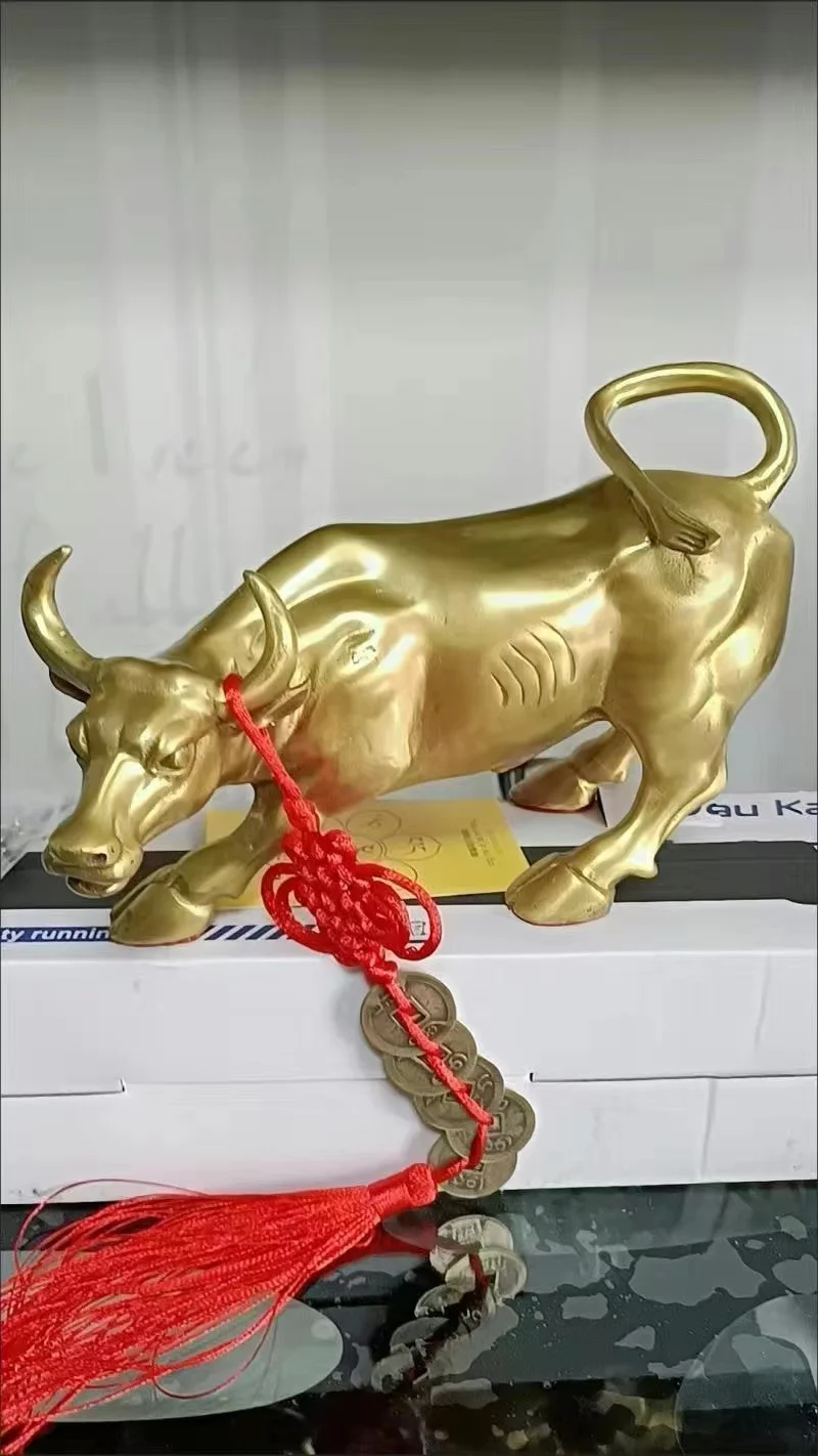 Wall Street Cattle Sculpture, Copper Cow Statue - Ideal Office Decoration, Mascot, and Business Gift showcasing Artistic Craftsmanship