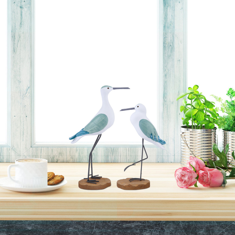 Seagull Bird Sculpture - A Wooden Ornament for Coastal Sea Decor, Garden, Desktop, and Home