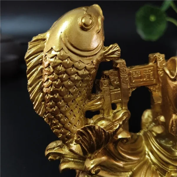 Hand-Carved Gold Buddha Statues: Elevate Your Home Decor with Stunning Fish Ornaments - Image 6
