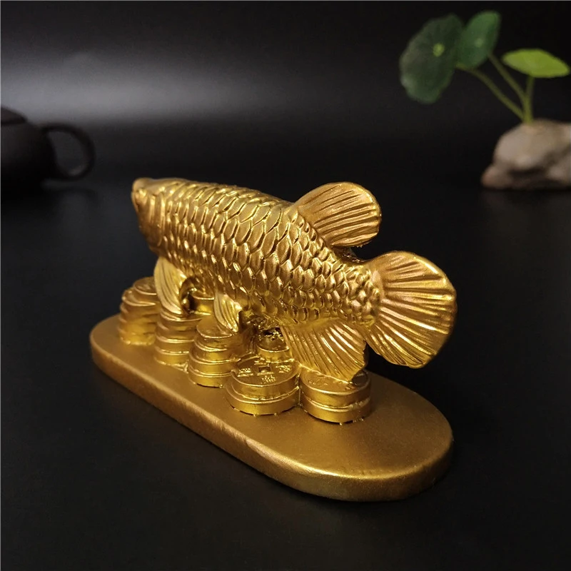 Feng Shui Gold Fish Ornaments Exquisite Statues for Home Decoration and Gift-Giving