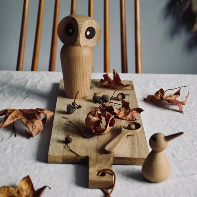 Modern Miniature Figurine Exquisite 1PC Wood Owl Sculpture - A Creative Home Decoration Accessory and Thoughtful Gift