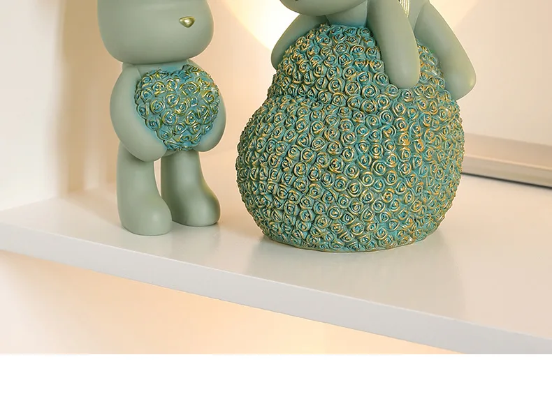 Adorable Bear Statue Desktop Small Decoration for TV Cabinet, Living Room, Bedroom: Home Artwork, Office Decor, and Cute Healing Gift