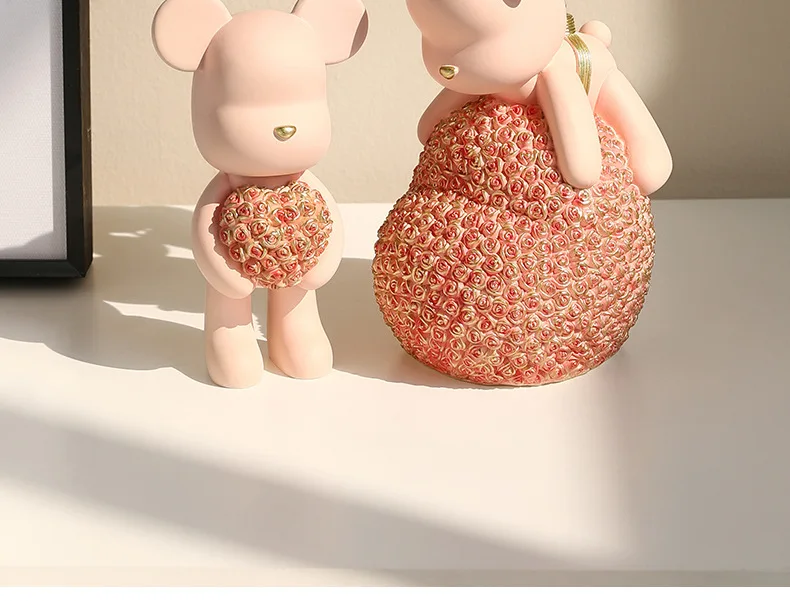 Adorable Bear Statue Desktop Small Decoration for TV Cabinet, Living Room, Bedroom: Home Artwork, Office Decor, and Cute Healing Gift